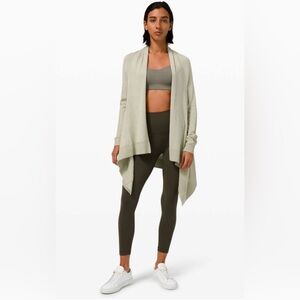 Lululemon Cashlu Knit Wrap (Size M/L)